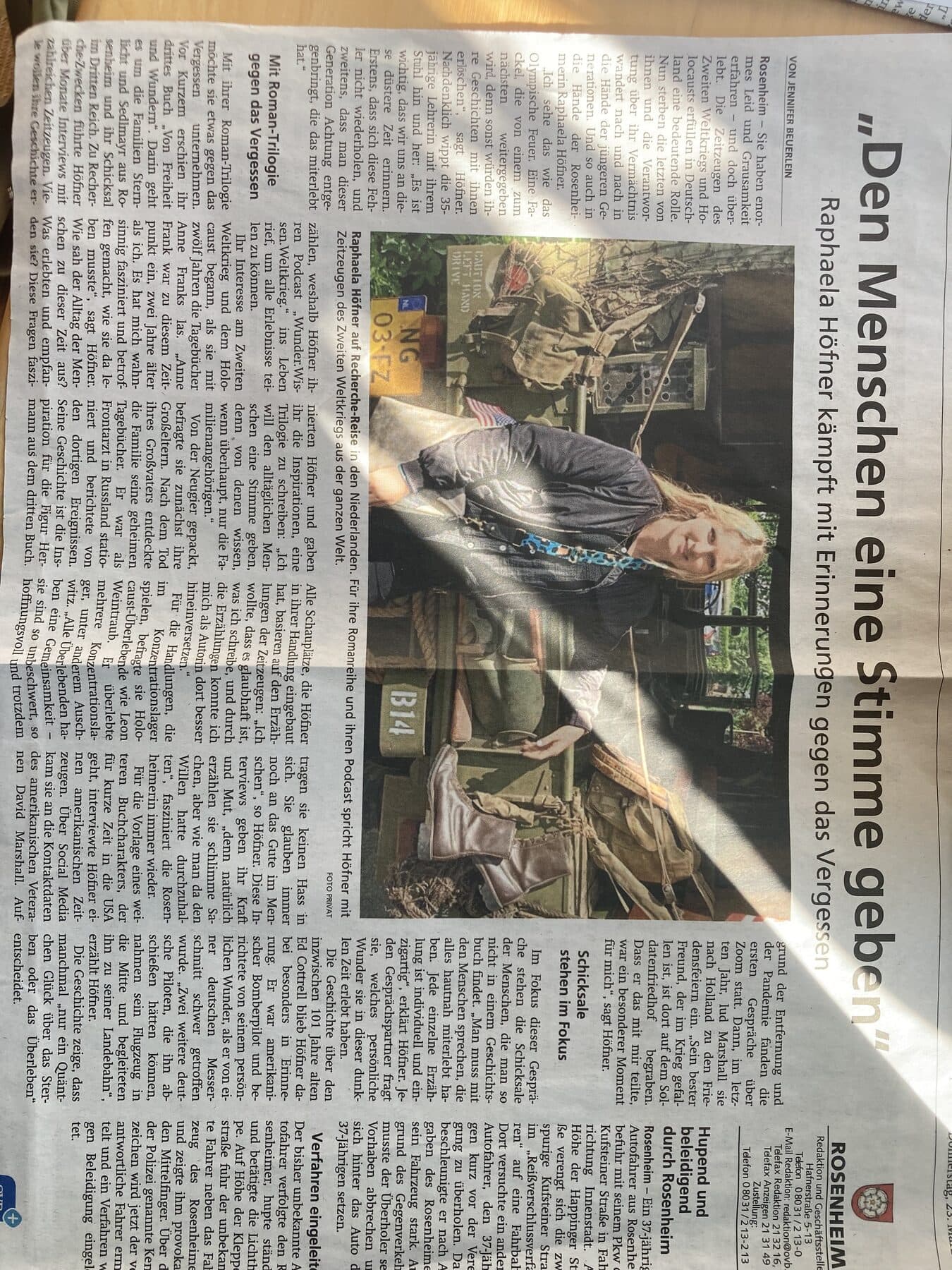 Zeitungsartikel „Den Menschen eine Stimme geben“ über Raphaela Höfner